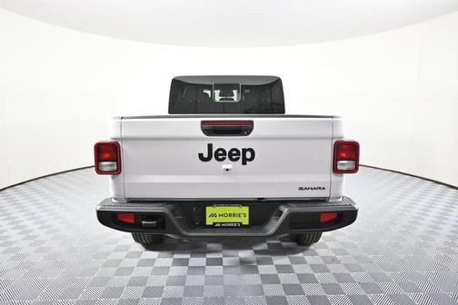 2026 Jeep Gladiator Sahara 4x4