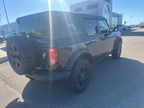 Shadow Black 2025 Ford Bronco Big Bend