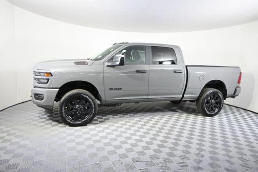 Ceramic Gray Clearcoat 2026 RAM 2500 Big Horn Crew Cab 4x4 6'4' Box