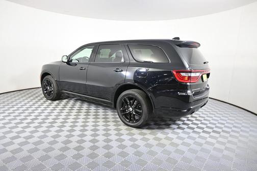 DB Black Clearcoat 2025 Dodge Durango GT AWD