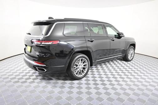2023 Jeep Grand Cherokee L Summit
