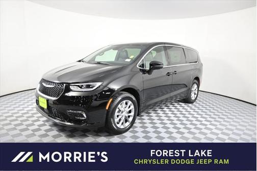 2025 Chrysler Pacifica L