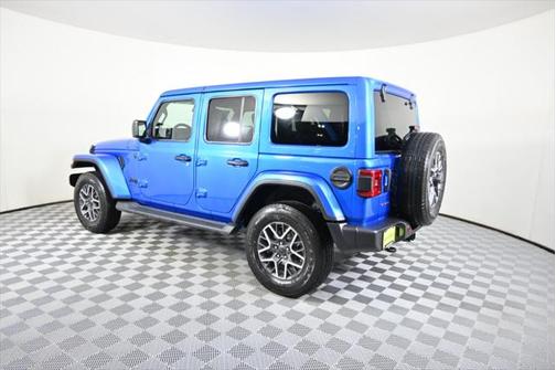 2025 Jeep Wrangler 4-Door Sahara 4x4