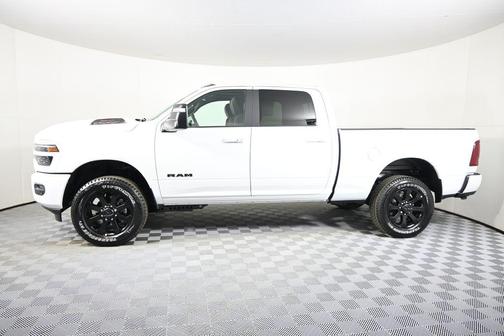 Bright White Clearcoat 2026 RAM 2500 Laramie Crew Cab 4x4 6'4' Box