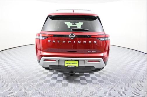 2024 Nissan Pathfinder SL 4WD