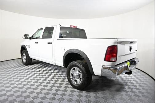 2017 RAM 3500 Tradesman Crew Cab 4x4 6'4' Box