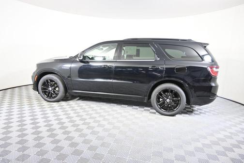 DB Black Clearcoat 2023 Dodge Durango R/T Plus AWD