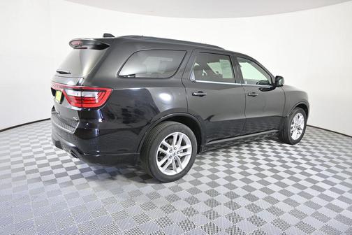 DB Black Clearcoat 2023 Dodge Durango R/T Plus AWD