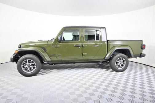 2024 Jeep Gladiator Sport S