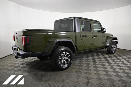 2024 Jeep Gladiator Sport S