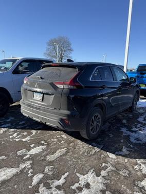 2022 Mitsubishi Eclipse Cross ES