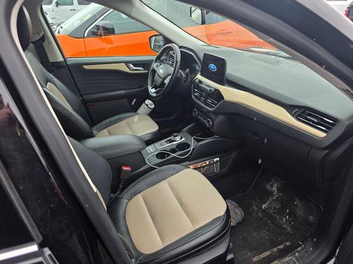 Black 2021 Ford Escape Titanium