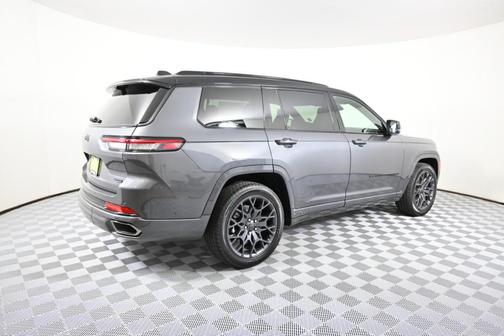 2025 Jeep Grand Cherokee L Summit Reserve