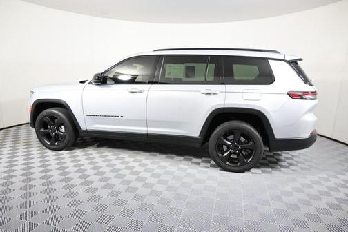 2022 Jeep Grand Cherokee L Altitude