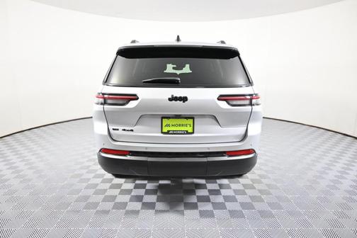2022 Jeep Grand Cherokee L Altitude