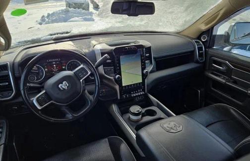 2022 RAM 2500 Laramie Crew Cab 4x4 6'4' Box