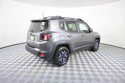 Granite Crystal Metallic Clearcoat 2020 Jeep Renegade Upland