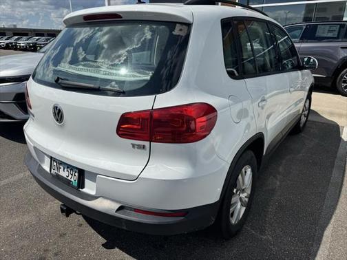 2016 Volkswagen Tiguan S