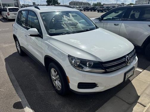 2016 Volkswagen Tiguan S