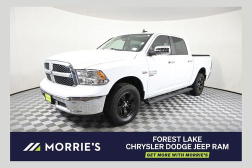 Bright White Clearcoat 2020 RAM 1500 Classic SLT