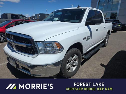 Bright White Clearcoat 2020 RAM 1500 Classic SLT