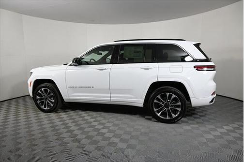 2025 Jeep Grand Cherokee Overland