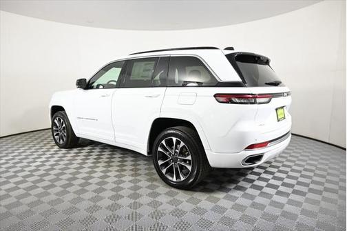 2025 Jeep Grand Cherokee Overland