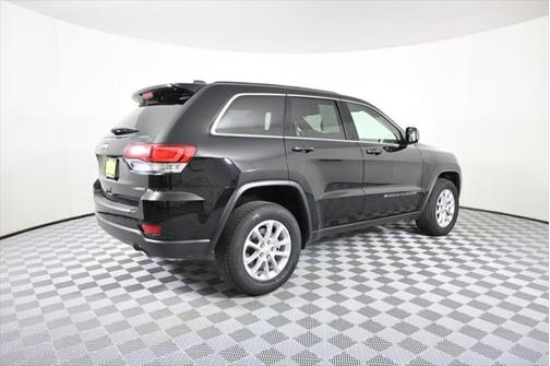 2022 Jeep Grand Cherokee Laredo