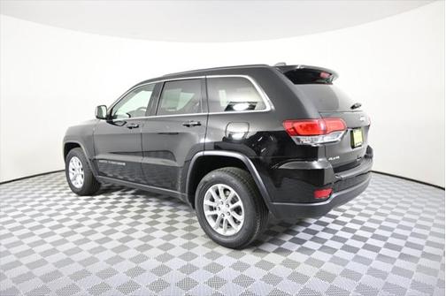 2022 Jeep Grand Cherokee Laredo