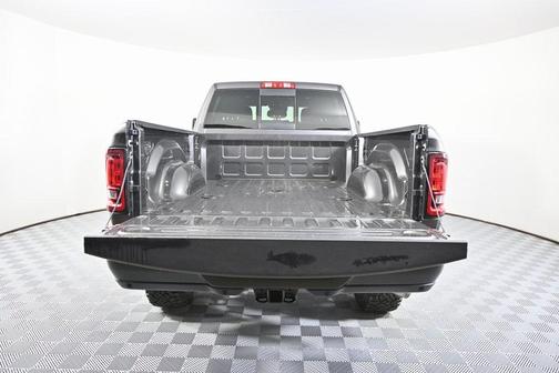 2026 RAM 2500 Tradesman Crew Cab 4x4 6'4' Box