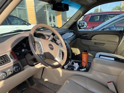 2013 GMC Yukon XL 1500 SLT