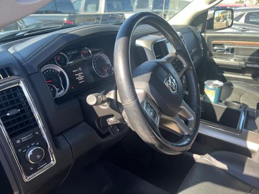 2015 RAM 1500 Laramie