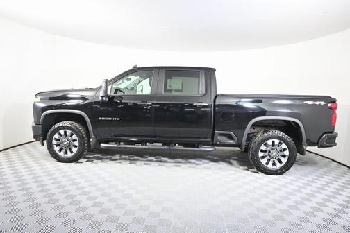 2022 Chevrolet Silverado 2500 Custom