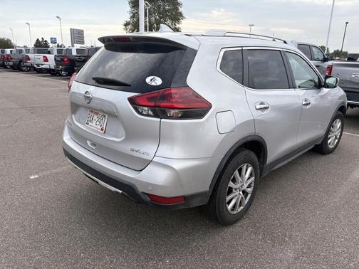2019 Nissan Rogue SV