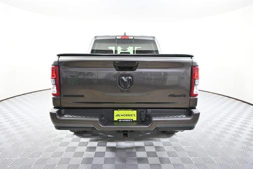 Granite Crystal Metallic Clearcoat 2024 RAM 1500 Big Horn/Lone Star
