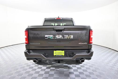 Granite Crystal Metallic Clearcoat 2025 RAM 1500 Laramie