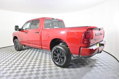 Molten Red Pearlcoat 2026 RAM 2500 Big Horn Crew Cab 4x4 6'4' Box