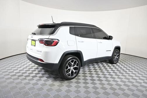Bright White Clearcoat 2024 Jeep Compass Limited