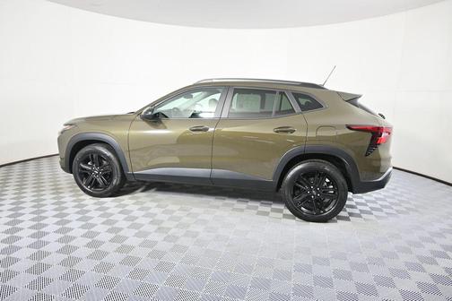 Harvest Bronze Metallic 2024 Chevrolet Trax FWD ACTIV