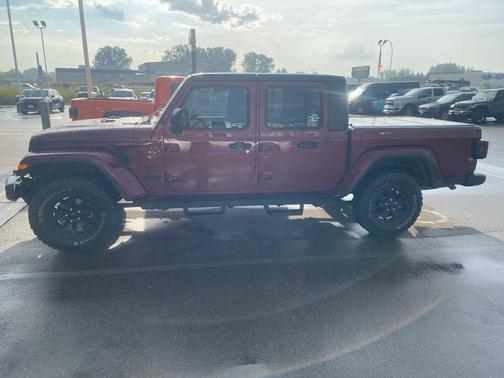 2022 Jeep Gladiator Sport