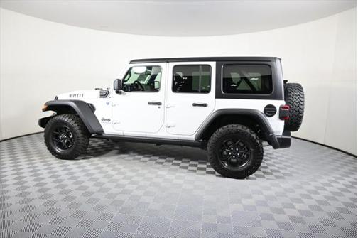 2025 Jeep Wrangler 4xe Willys