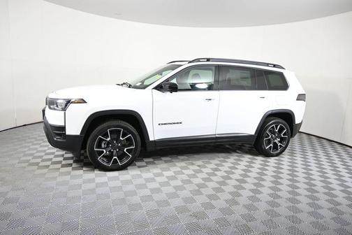 bright white clearcoat 2026 Jeep Cherokee Overland