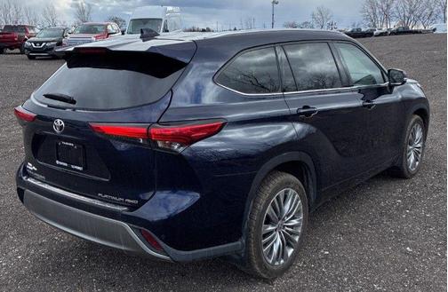 2022 Toyota Highlander Limited