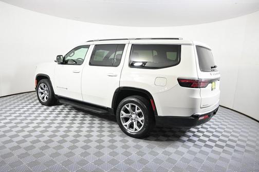 2022 Jeep Wagoneer Series II 4x4