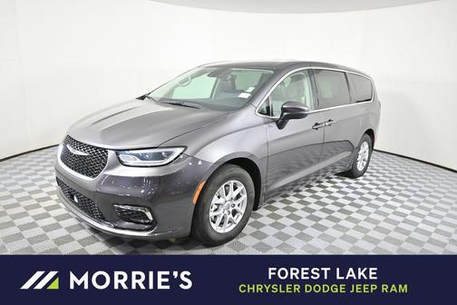 Granite Crystal Metallic Clearcoat 2023 Chrysler Pacifica Touring L