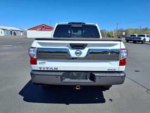 2019 Nissan Titan Platinum Reserve