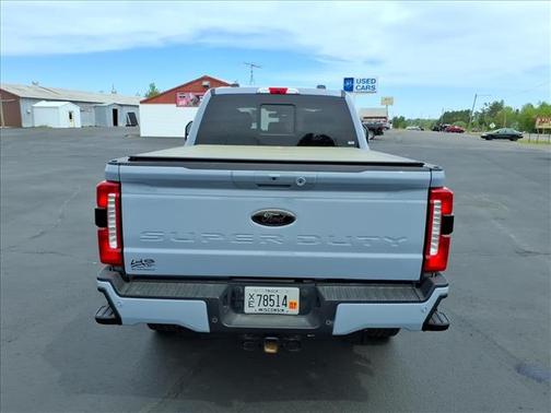 Glacier 2024 Ford F-250 Lariat