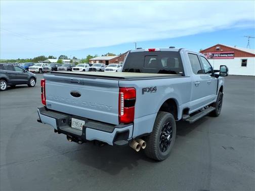 Glacier 2024 Ford F-250 Lariat