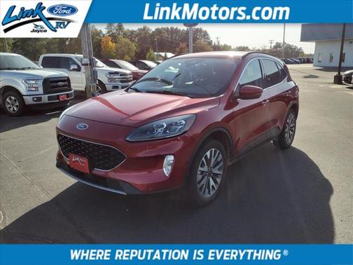 2020 Ford Escape Titanium