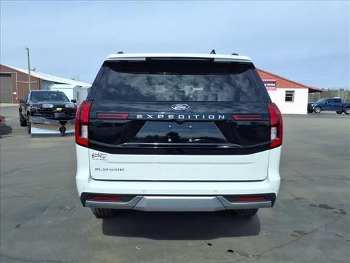 2025 Ford Expedition Platinum